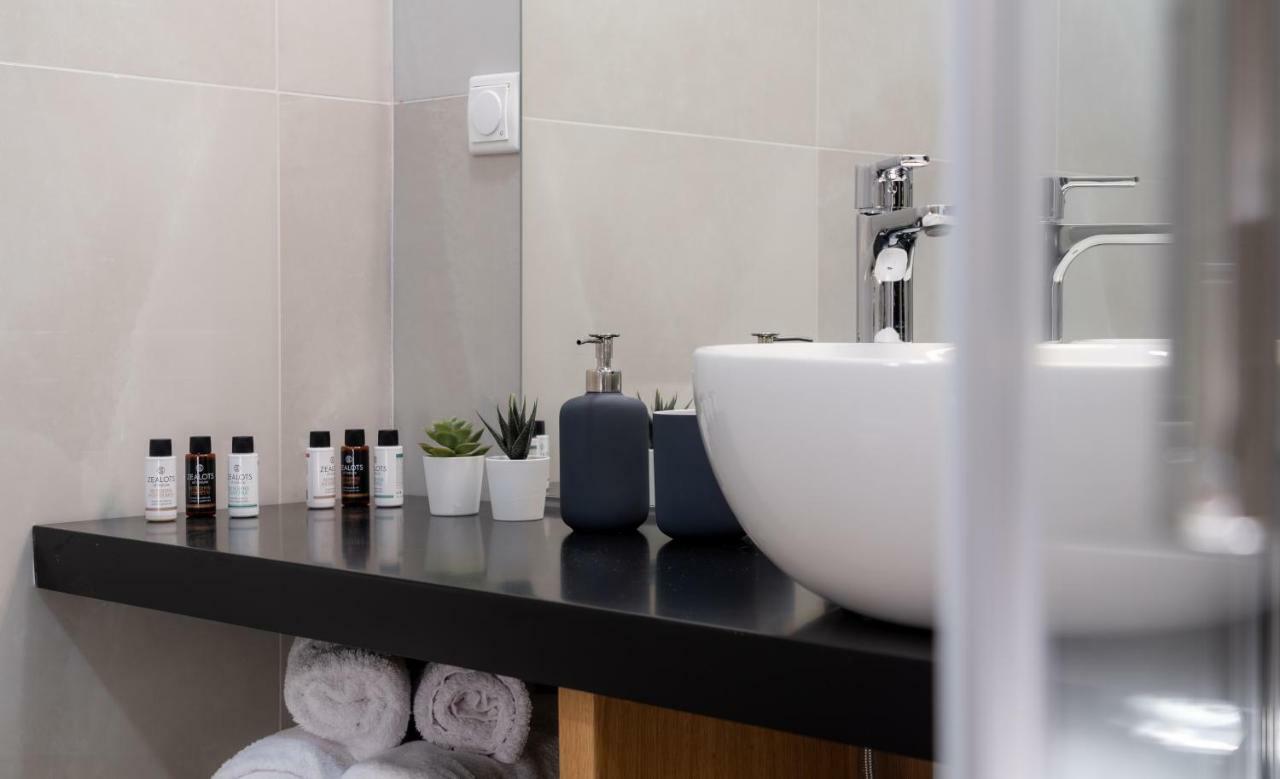 Ermou Athens City Center Apartment Ngoại thất bức ảnh